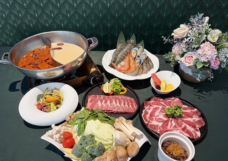 1792046552346271.jpg 2_美食通用券_火鍋雙人份-拷貝_w1200 拷貝.jpg